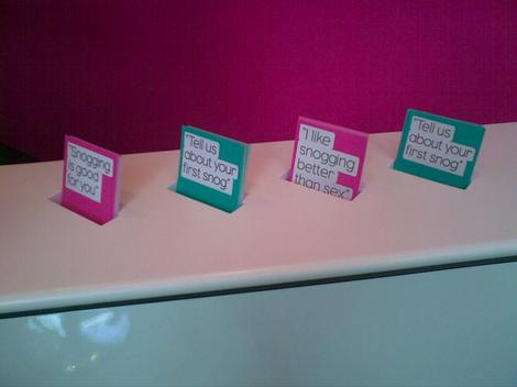 Snog cards