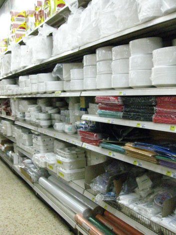 Quality foods paper plates