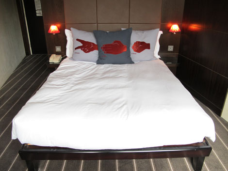 Hoxton hotel bed