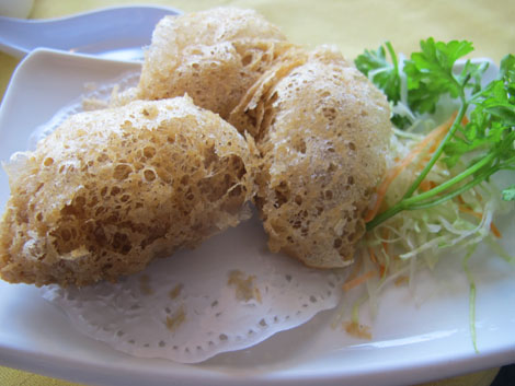 Lotus taro